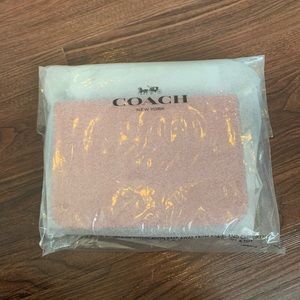 Coach 1941 SOHO wristlet/x body.